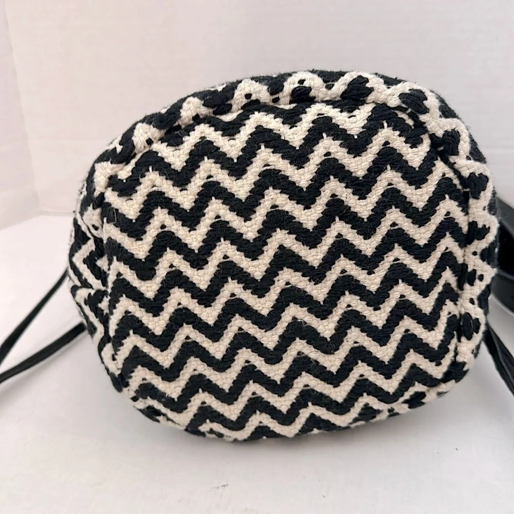 Rebecca Minkoff Sol Knit Bucket Bag like new!